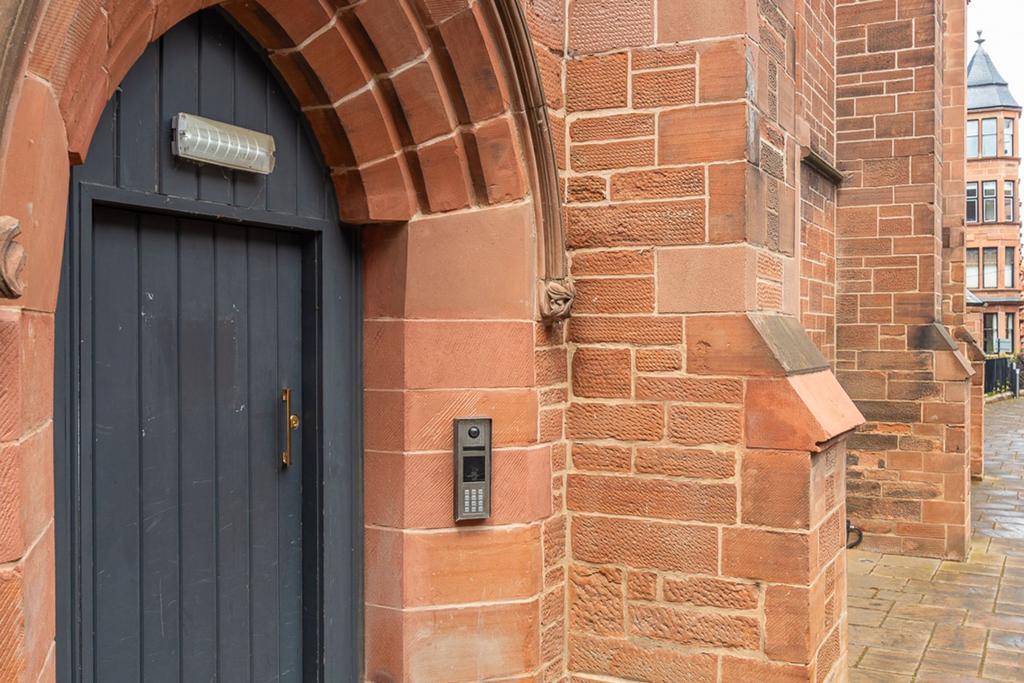Entrance door
