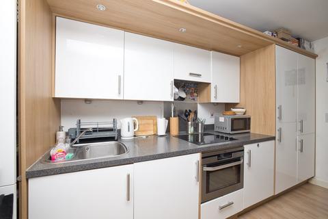 2 bedroom flat for sale, Meridian Close, Ramsgate, Kent, CT12