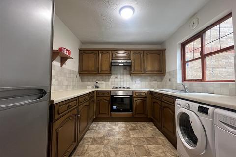 1 Barton Close, London, NW4 4QD