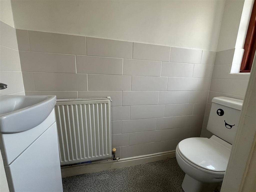 Guest Toilet