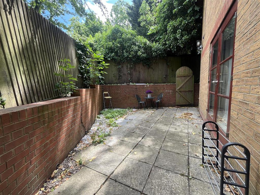 Side Extension Front