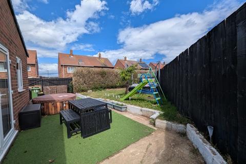 3 bedroom semi-detached house for sale, Greenside, South Shields, NE34