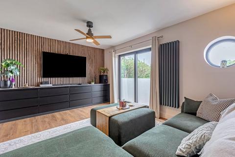 3 bedroom semi-detached house for sale, Welney