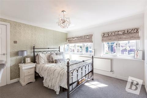 4 bedroom detached house for sale, Ferndown, Emerson Park, RM11