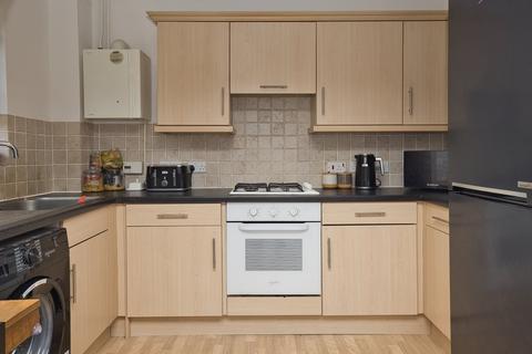 2 bedroom flat for sale, Truro Road, Ramsgate, Kent, CT11