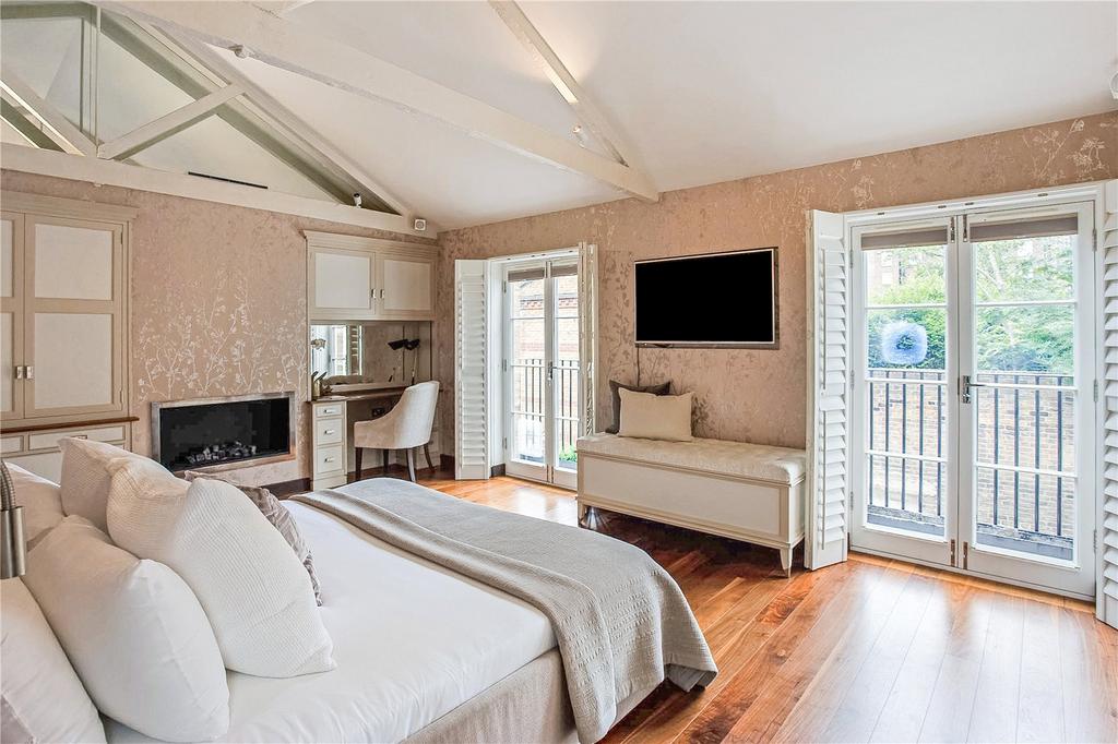 Principal Bedroom