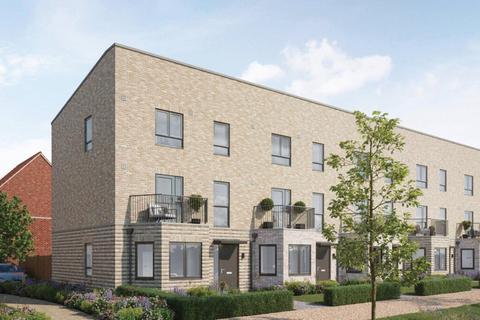 4 bedroom end of terrace house for sale, Grain Walk, Cherry Hinton, Cambridge, CB1
