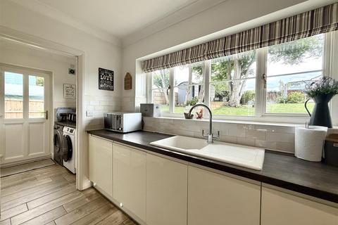 1 Hereford Drive, Claydon, Ipswich, IP6 0BF