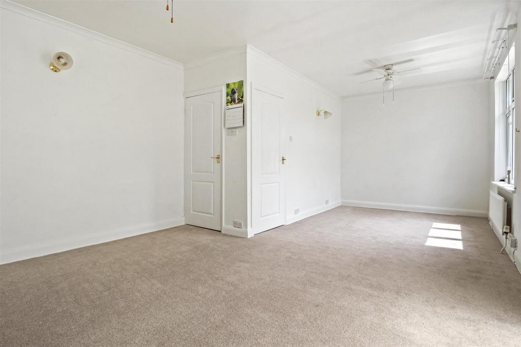Canterbury Road 83 006.JPG