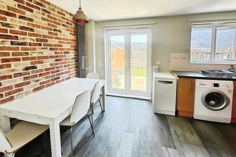 3 bedroom terraced house for sale, Little Hackets, Havant, Hampshire