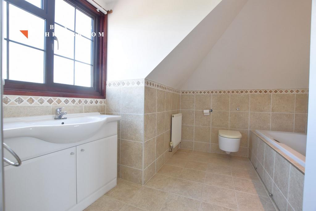 En suite bathroom