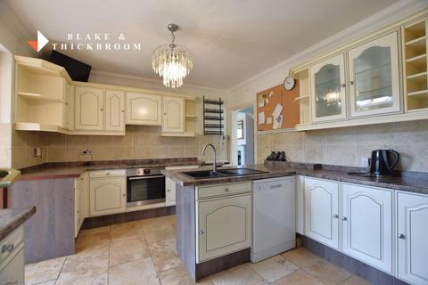 3 bedroom detached bungalow for sale, Dumont Avenue, St Osyth, CO16 8JR