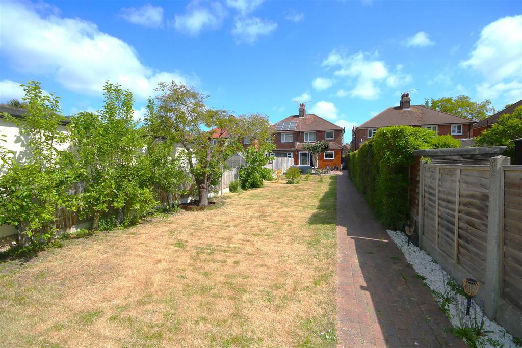 Rear Garden c.JPG