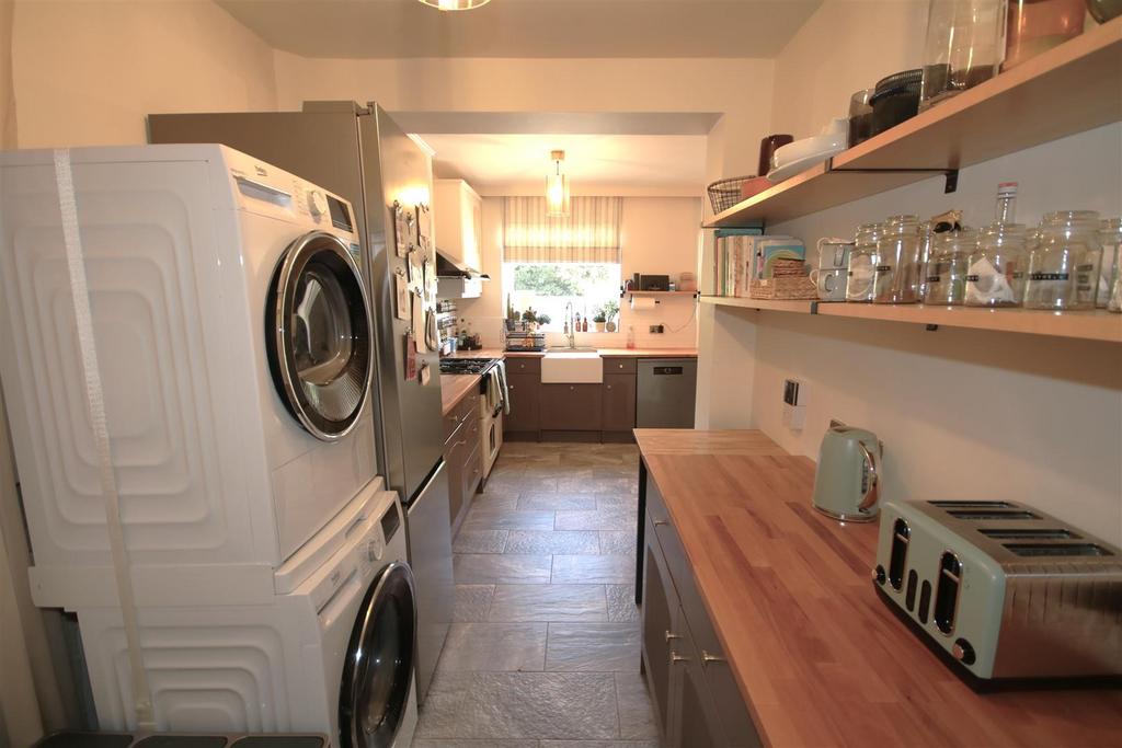 Utility area a.JPG