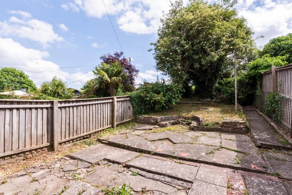 25 Highland Road, Bath BA2 1 DY-12.jpg