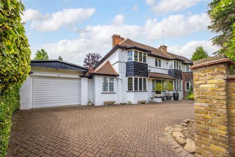 Watling Street, Radlett, Hertfordshire, WD7