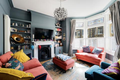 6 Cornwallis Avenue, Bristol, BS8 4PP