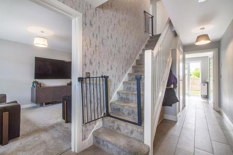 18 Maple Drive, Morpeth, NE61 3DL