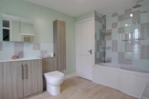 2 bedroom end of terrace house for sale, GOSPORT ROAD, FAREHAM