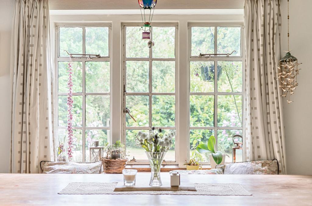 1298008-50-682e32...