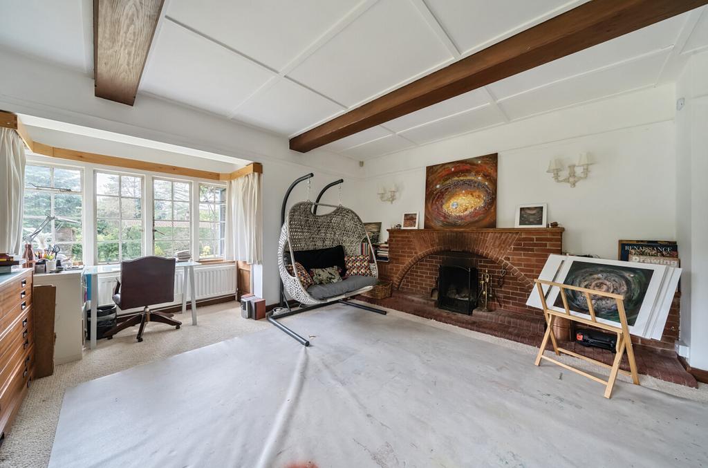 1298008-27-682e31...