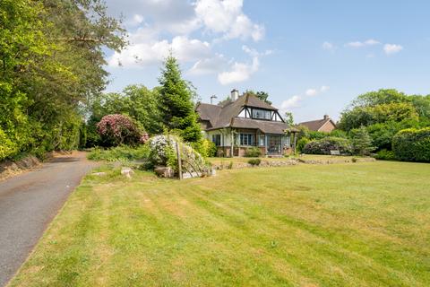 undefined, Tilford Road, Surrey GU26