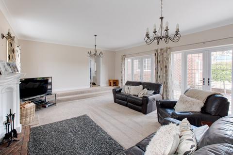 1 Cotton Pool Road, Bromsgrove, B61 8RQ