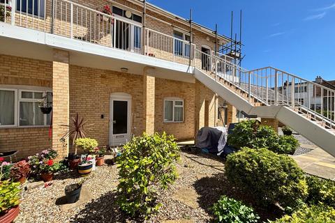 2 bedroom ground floor flat for sale, Steartfield Road, Paignton, TQ3 2BG