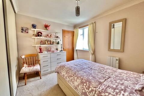 2 bedroom ground floor flat for sale, Steartfield Road, Paignton, TQ3 2BG