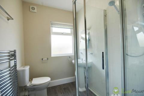 2 bedroom end of terrace house to rent, Cecil Road GLOUCESTER, GL1 5