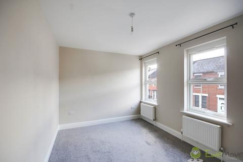 2 bedroom end of terrace house to rent, Cecil Road GLOUCESTER, GL1 5