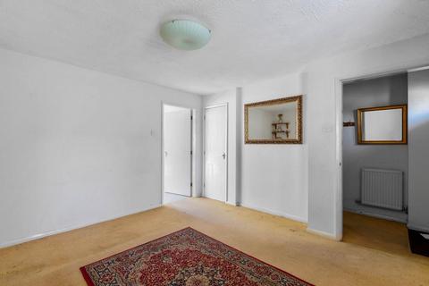 undefined, Perchfoot Close