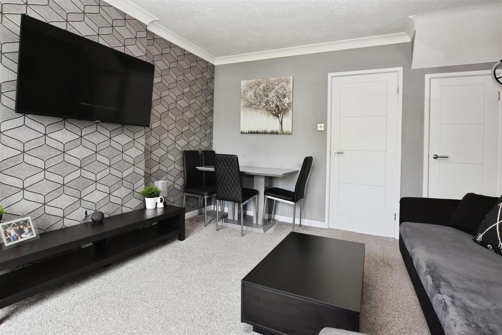 0b5d51f5-lounge 20c.JPG