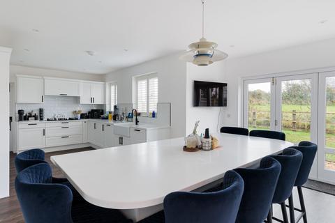 undefined, Knutsford Road, Cranage, CW4