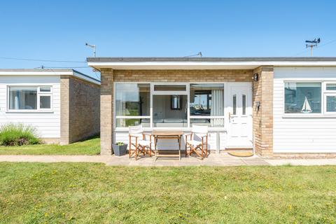 2 bedroom chalet for sale, Coast Road, Walcott