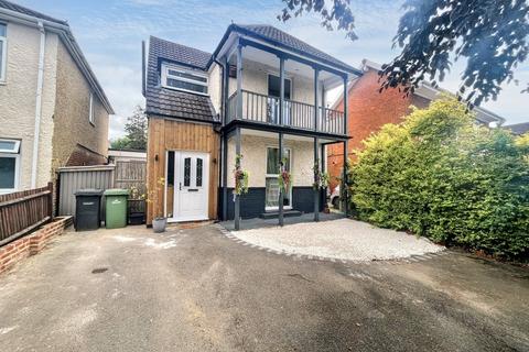 Chandlers Ford