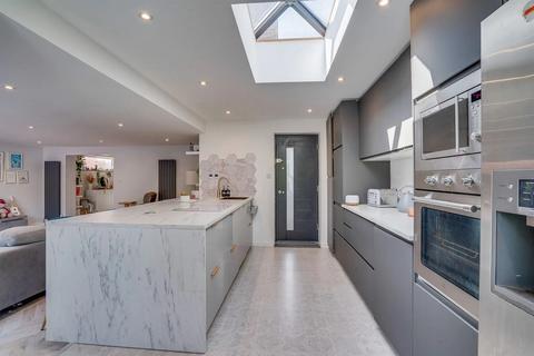 4 bedroom detached house for sale, Chandlers Ford