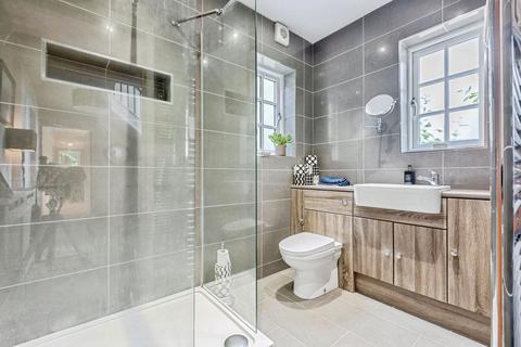 10 Apperley Road, Stocksfield, NE43 7PG