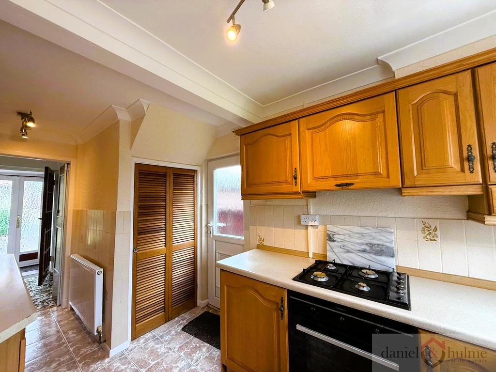 Kitchen1.jpeg