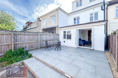 6 bedroom terraced house to rent, Filton Avenue, Filton, Bristol, BS34