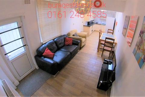 6 bedroom house to rent, Furness Road, Manchester M14
