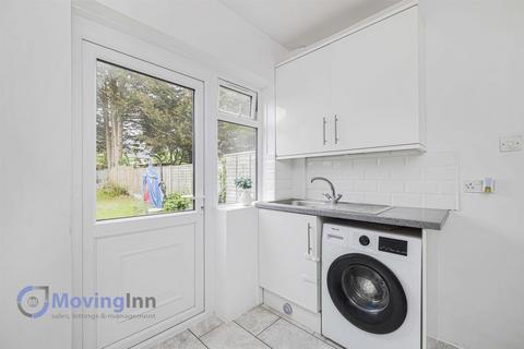 2 bedroom terraced house for sale, Reigate Road, Bromley, Kent, BR1 5JL