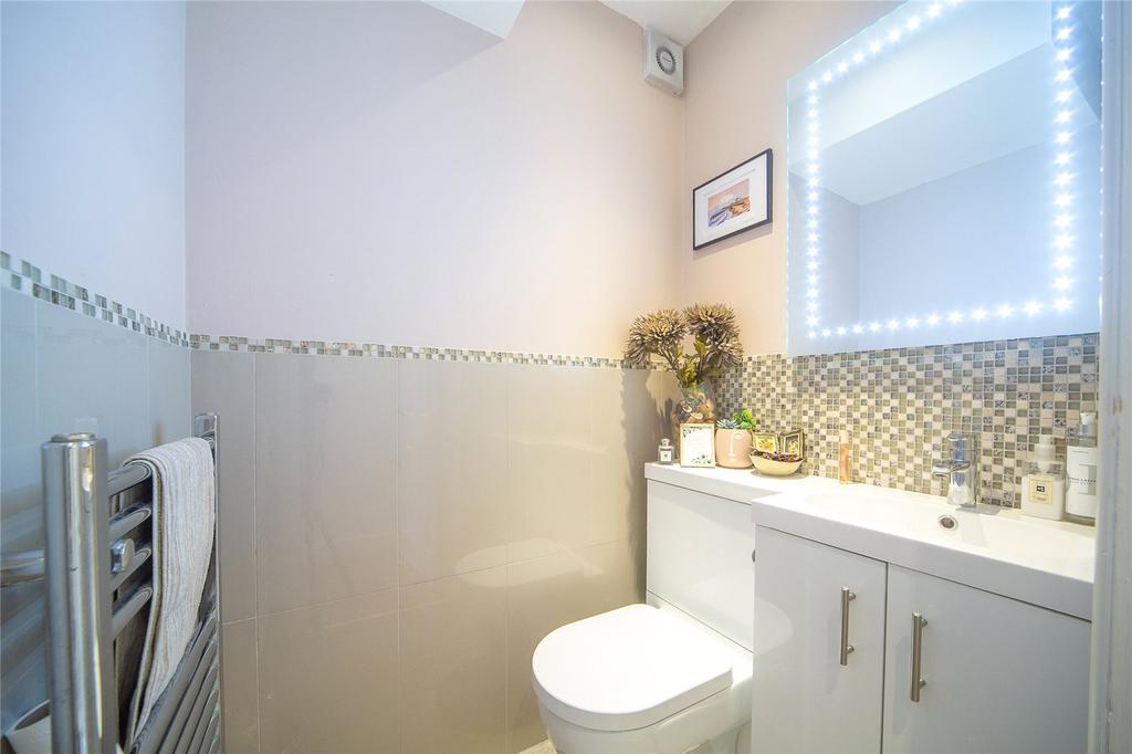 Ground Floor Wc