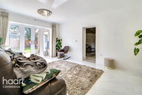 undefined, Woodfield Road, CAMBRIDGE