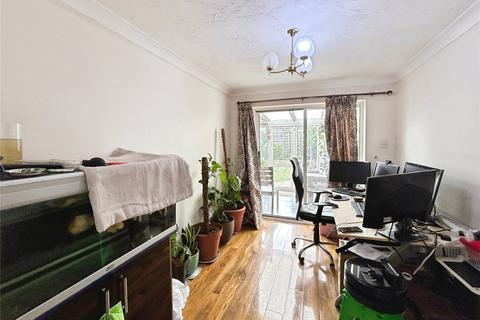 12 Knockholt Close, Sutton, SM2 6ED
