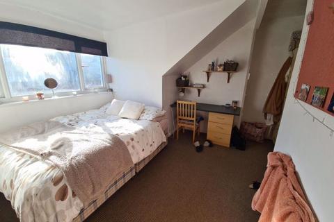 4 bedroom house to rent, Ashville Road, Leeds LS6