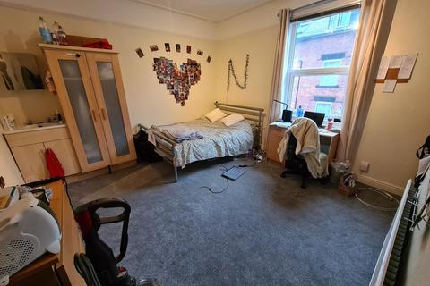 undefined, Claremont Grove, Leeds LS3