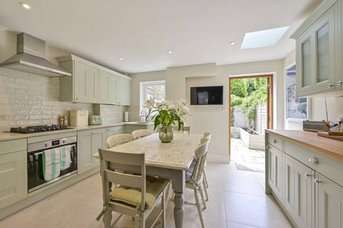 4 bedroom terraced house for sale, Eltringham Street, Battersea, London, SW18