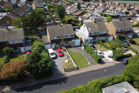 4 bedroom semi-detached house for sale, Monkton Court Lane, Dover CT15