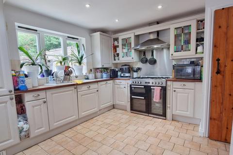 3 bedroom semi-detached house for sale, West End Road, Silsoe, Bedfordshire, MK45